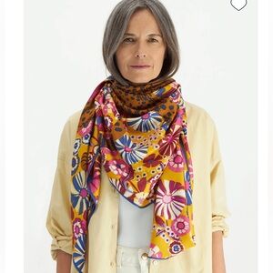 NWT Inoui Editions Pampa Square Scarf silk/modal combo